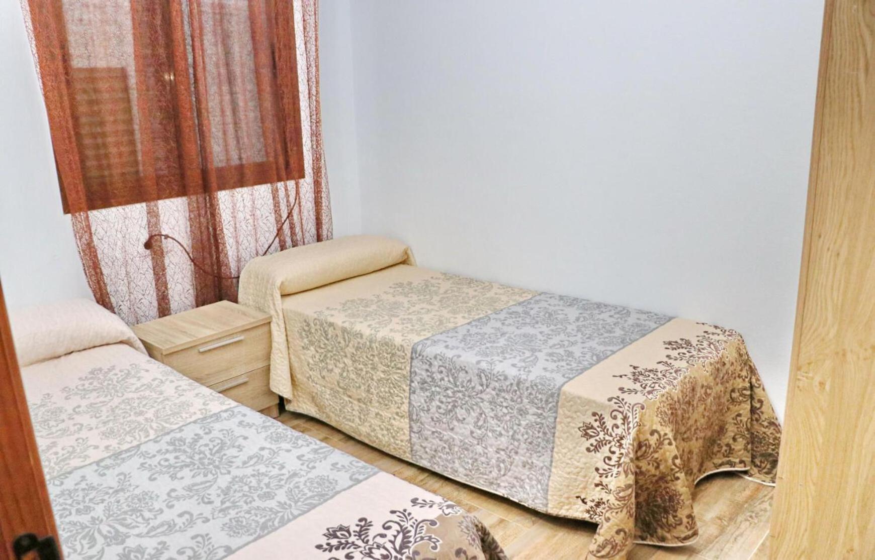 קוניל דה לה פרונטרה Chalet Piedra מראה חיצוני תמונה