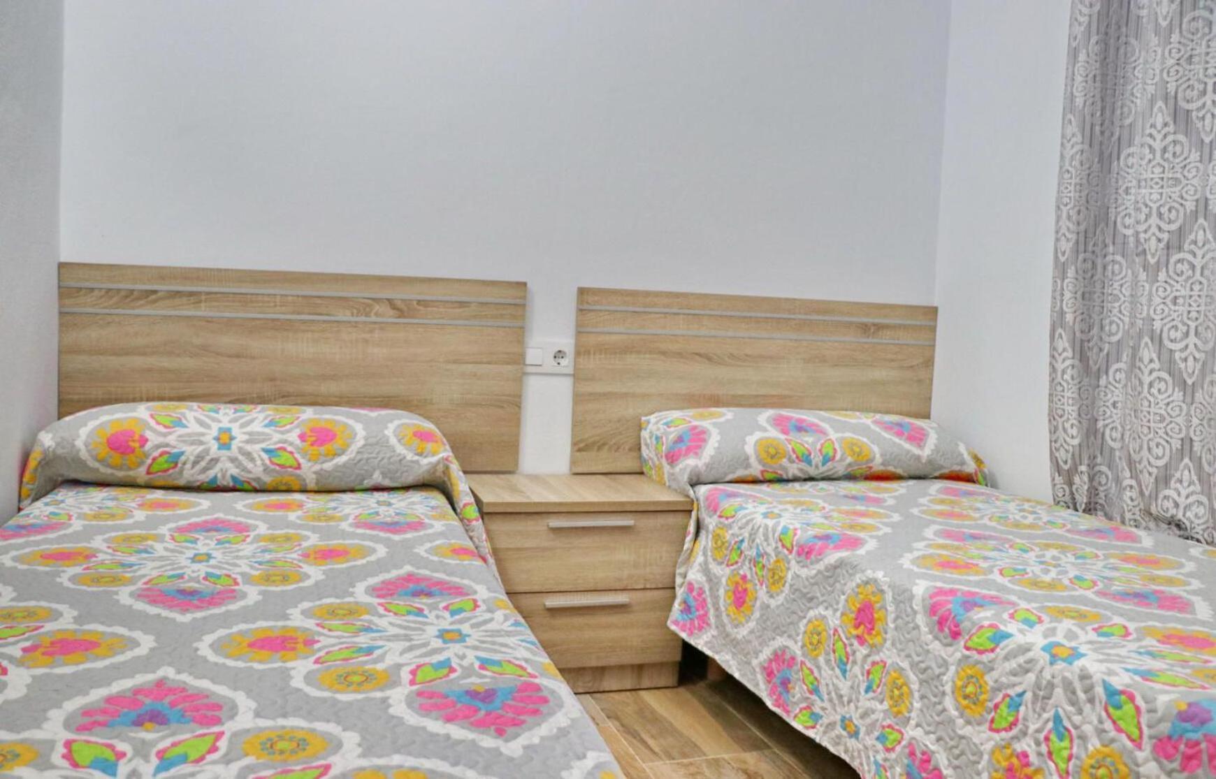 קוניל דה לה פרונטרה Chalet Piedra מראה חיצוני תמונה