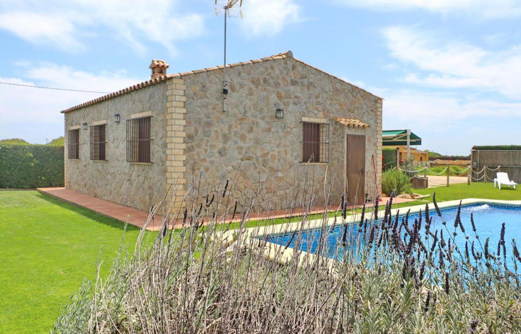 קוניל דה לה פרונטרה Chalet Piedra מראה חיצוני תמונה